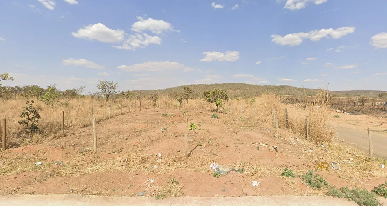 Lote de esquina à venda no Villa Deifiore em Aparecida de Goiânia R$180.000,00